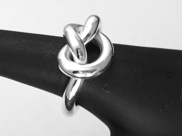 Argentium silver 940, 8 gauge thick chunky knot ring