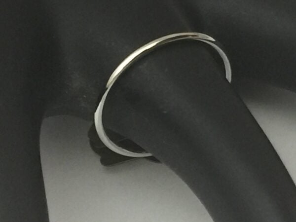 950 Platinum band, platinum ring, skinny band, thin halo ring, 1.3mm - Image 4