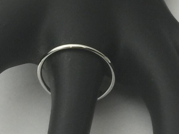 950 Platinum band, platinum ring, skinny band, thin halo ring, 1.3mm - Image 6