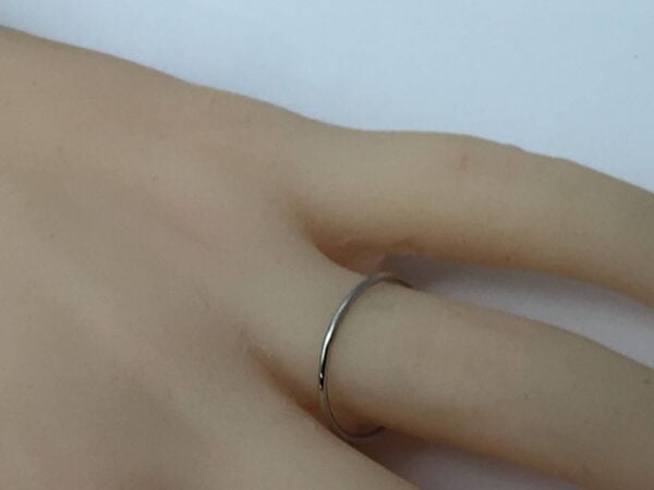 950 Platinum band, platinum skinny ring, halo ring - Image 4