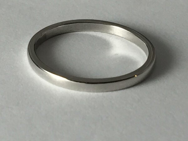 950 platinum band, wedding band, 2mm x 1.5mm half round - Image 2