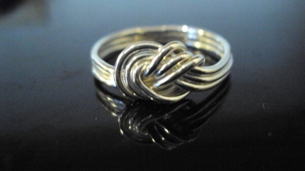 Triple love knot ring 940 argentium sterling silver - Image 2