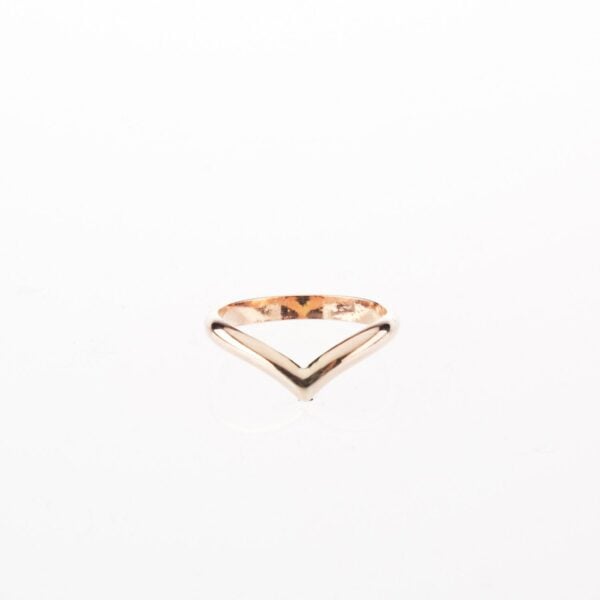 Rose gold chevron ring, handcrafted, 2.5mm wide - Image 2